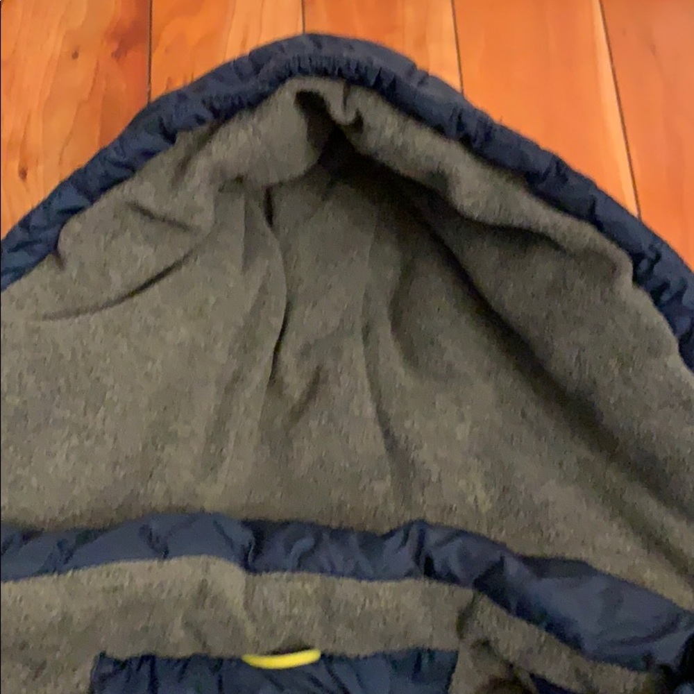 Gently worn Calvin Klein kid coat - Picture 6 of 8